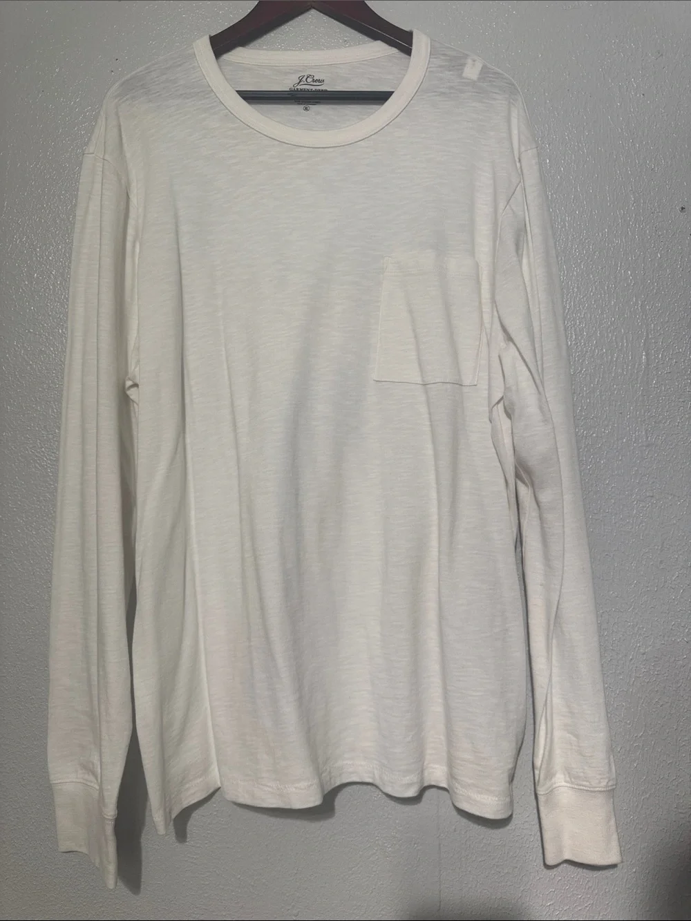 J.Crew Men's Garment-Dyed Slub Cotton Knit Goods Long-Sleeve Pocket T-Shirt Whit